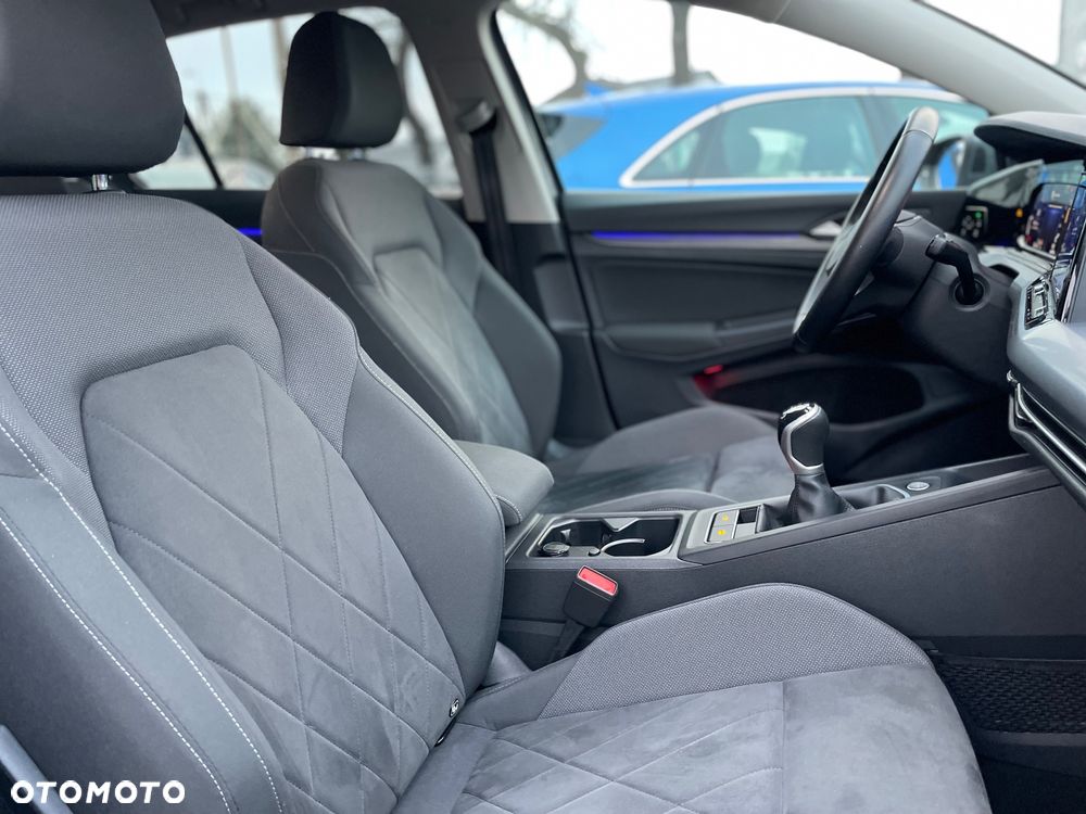 Volkswagen Golf 1.5 TSI EVO Style - 19