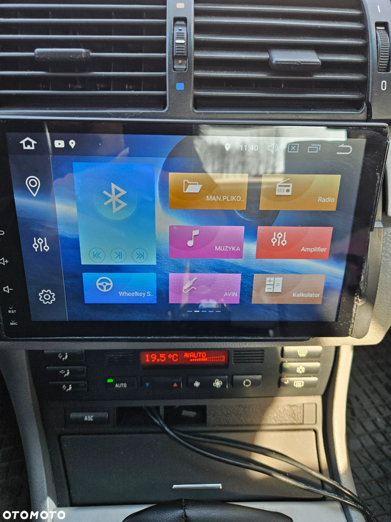 BMW Seria 3 318i - 22