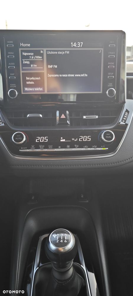 Toyota Corolla 1.6 Comfort - 10