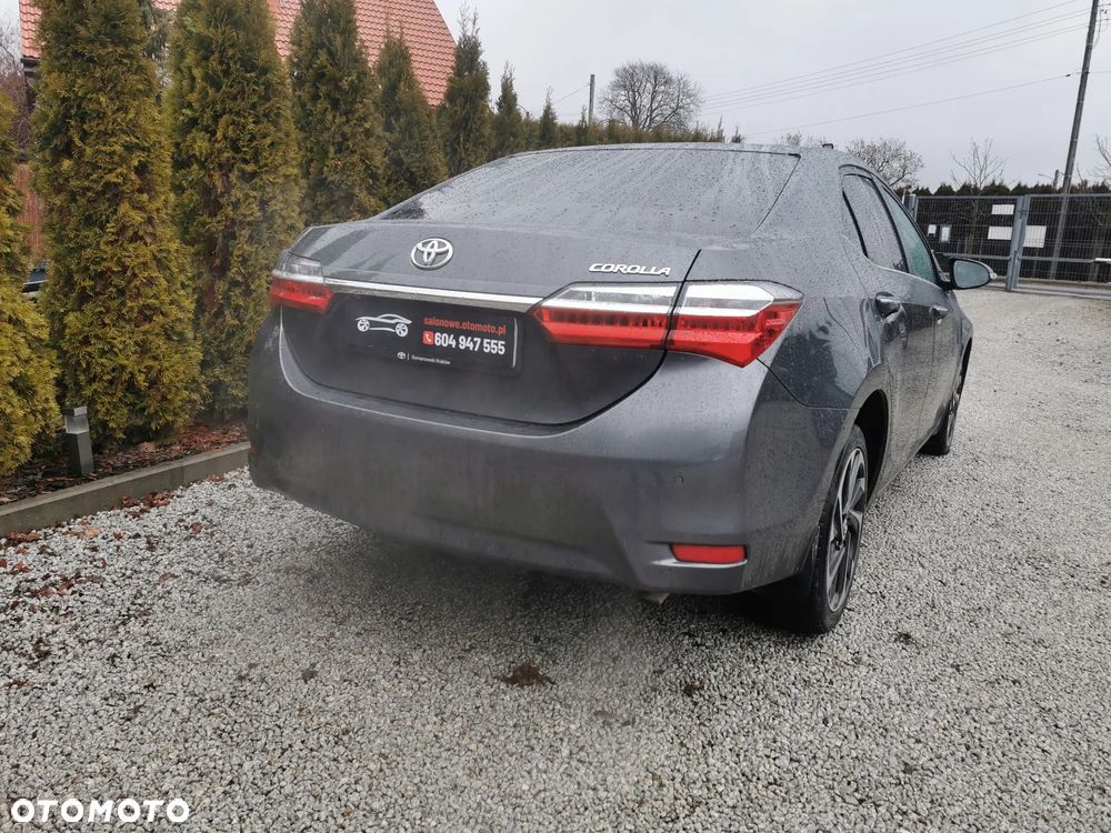 Toyota Corolla 1.6 Executive MS - 10