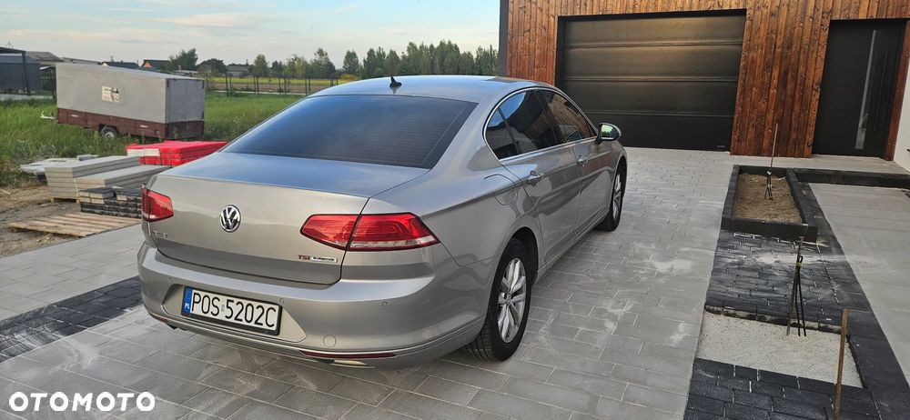 Volkswagen Passat ver-1-8-tsi-bmt-comfortline-dsg - 5