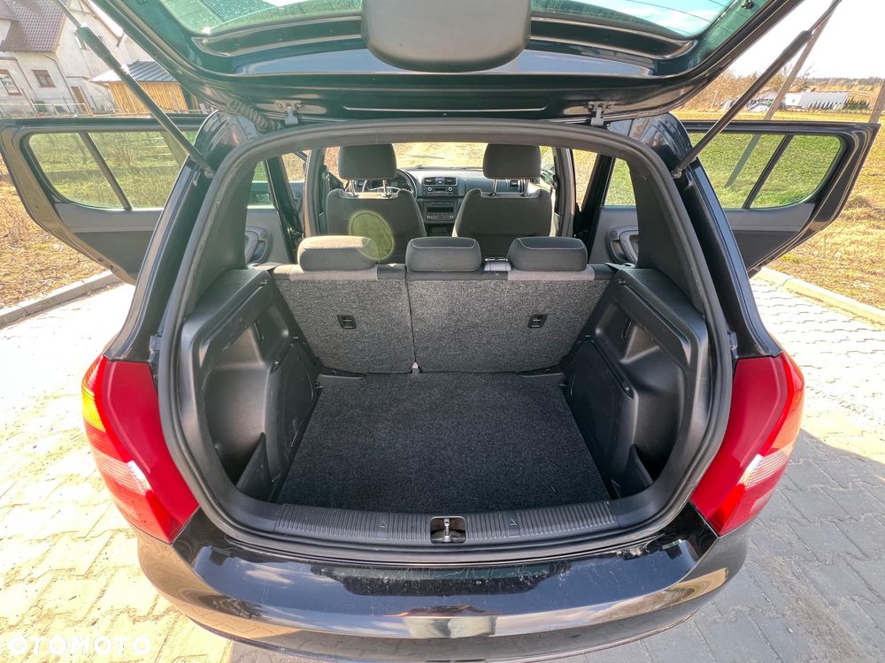 Skoda Fabia - 10