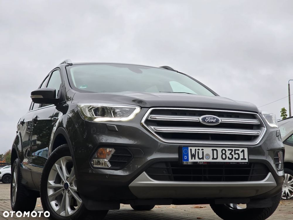 Ford Kuga 1.5 EcoBoost 2x4 Titanium - 34
