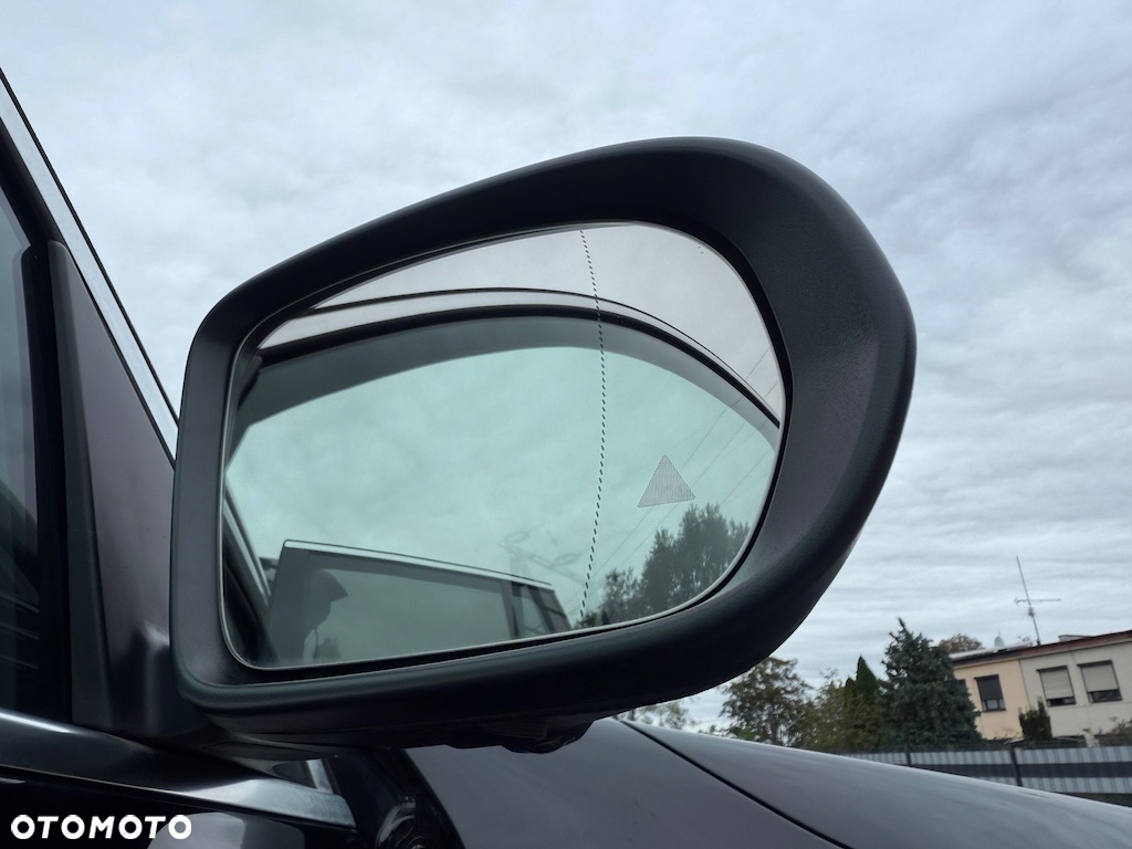 Mercedes-Benz GLB 220 d 4-Matic 8G-DCT - 16