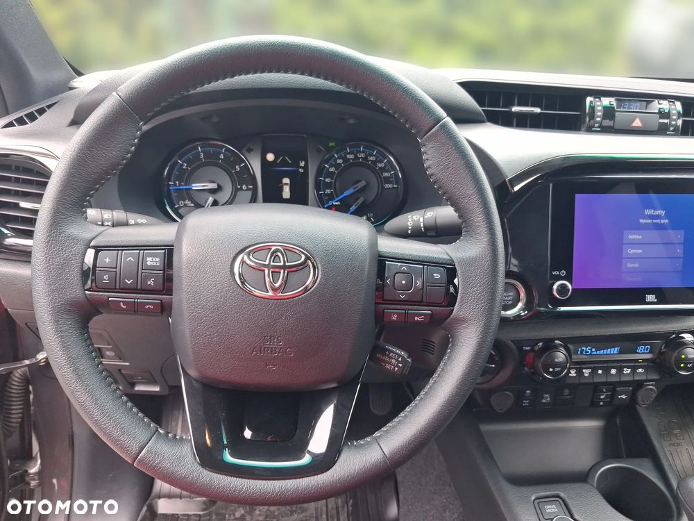 Toyota Hilux 2.8 D-4D Double Cab Invincible 4x4 - 12