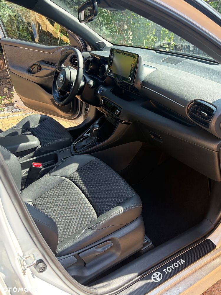Toyota Yaris 1.5 Selection Style CVT - 11