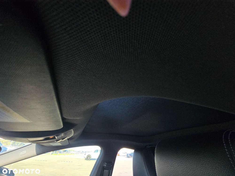 Mercedes-Benz CLA - 9