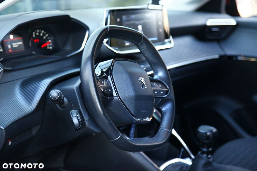 Peugeot 208 PureTech 100 Style - 14