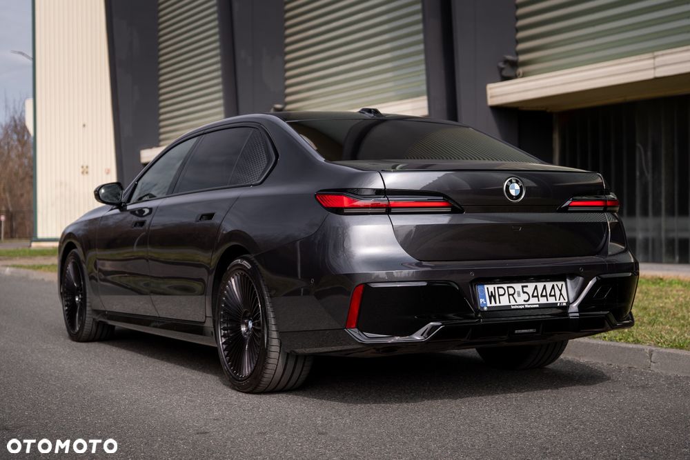 BMW Seria 7 740d xDrive mHEV Individual Edition sport - 11