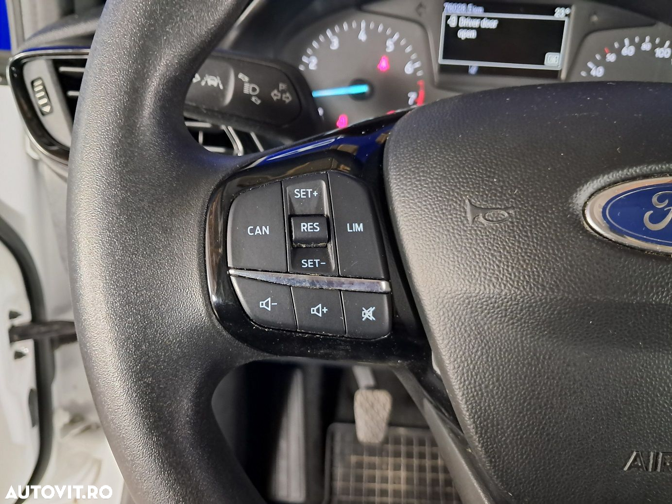 Ford Fiesta - 12