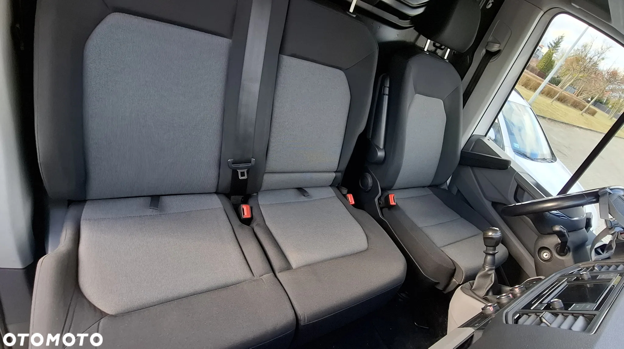 Volkswagen Crafter - 25
