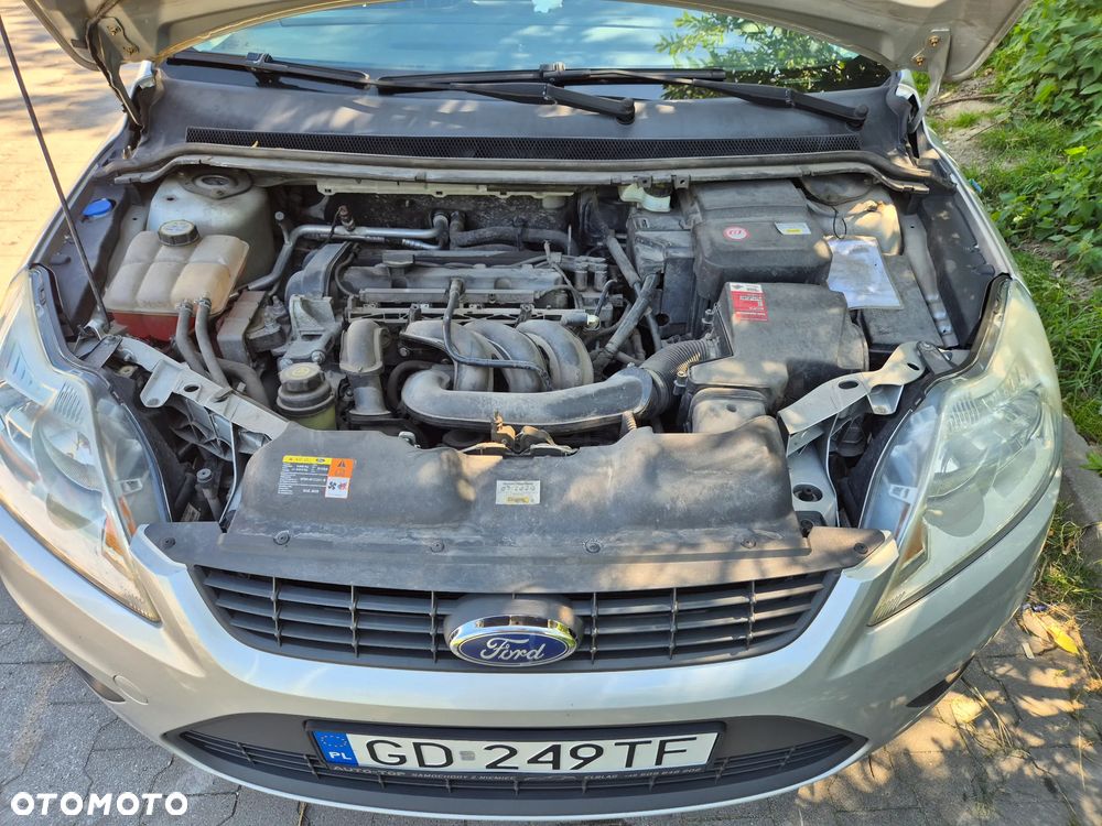 Ford Focus 1.6 Ambiente - 15