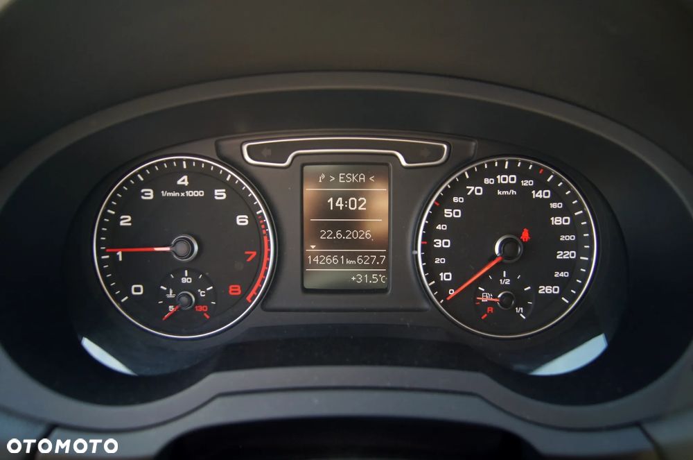 Audi Q3 2.0 TFSI Quattro - 8