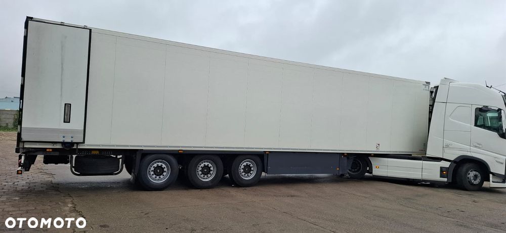 Schmitz Cargobull - 1