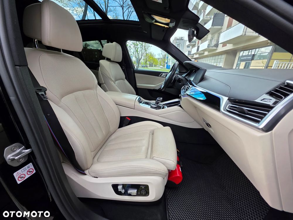 BMW X6M - 37
