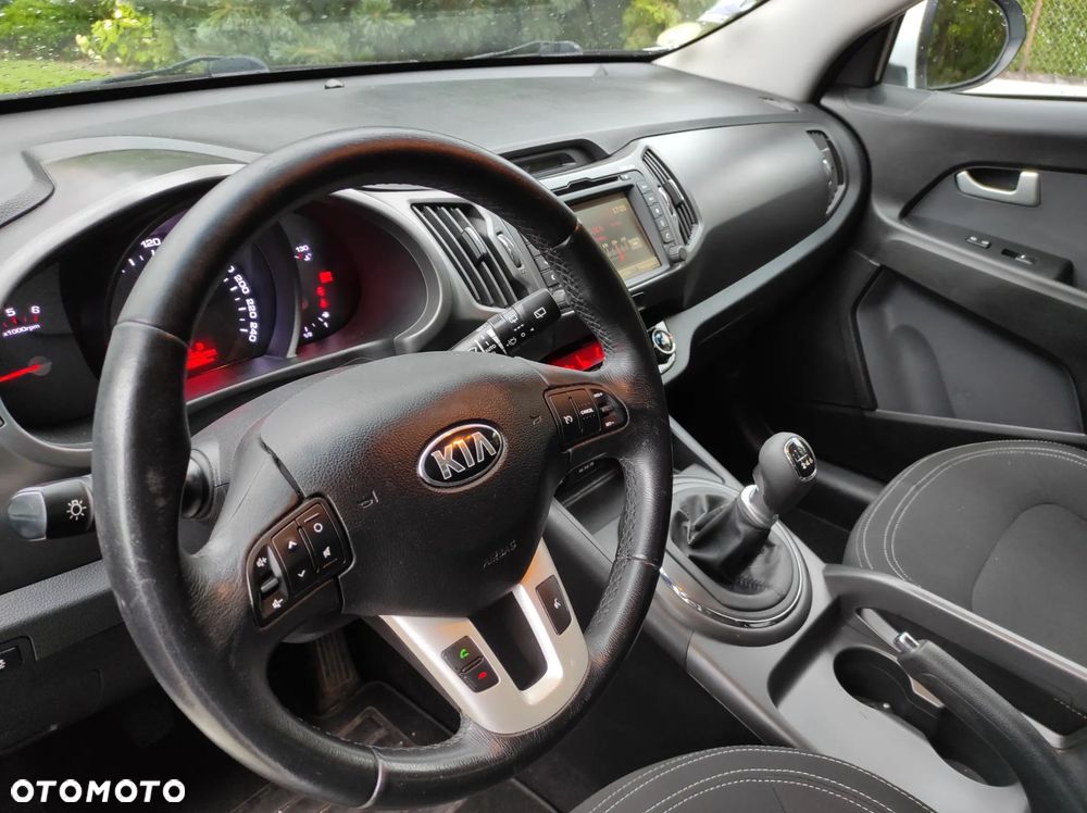Kia Sportage 1.7 CRDI Business Line L 2WD - 11
