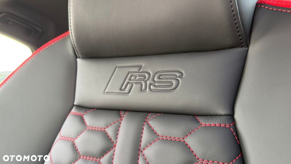 Audi RS3 Limousine - 18