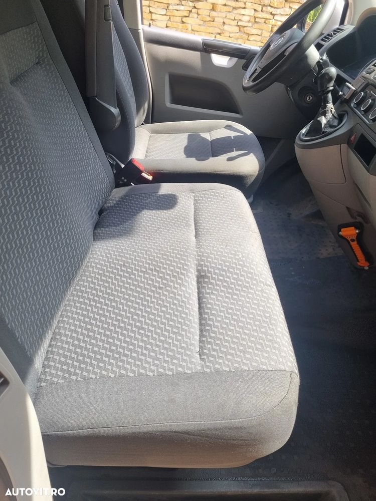 Volkswagen Transporter - 11