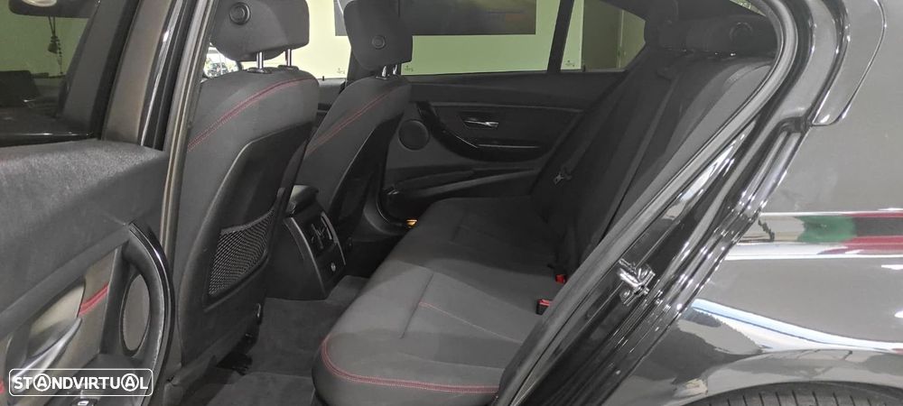 BMW 318 d Auto Line Sport - 6