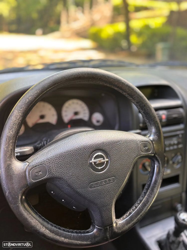 Opel Astra 1.4 Sport - 4