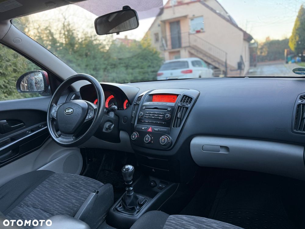 Kia Ceed 1.4 CVVT LX Basis - 6