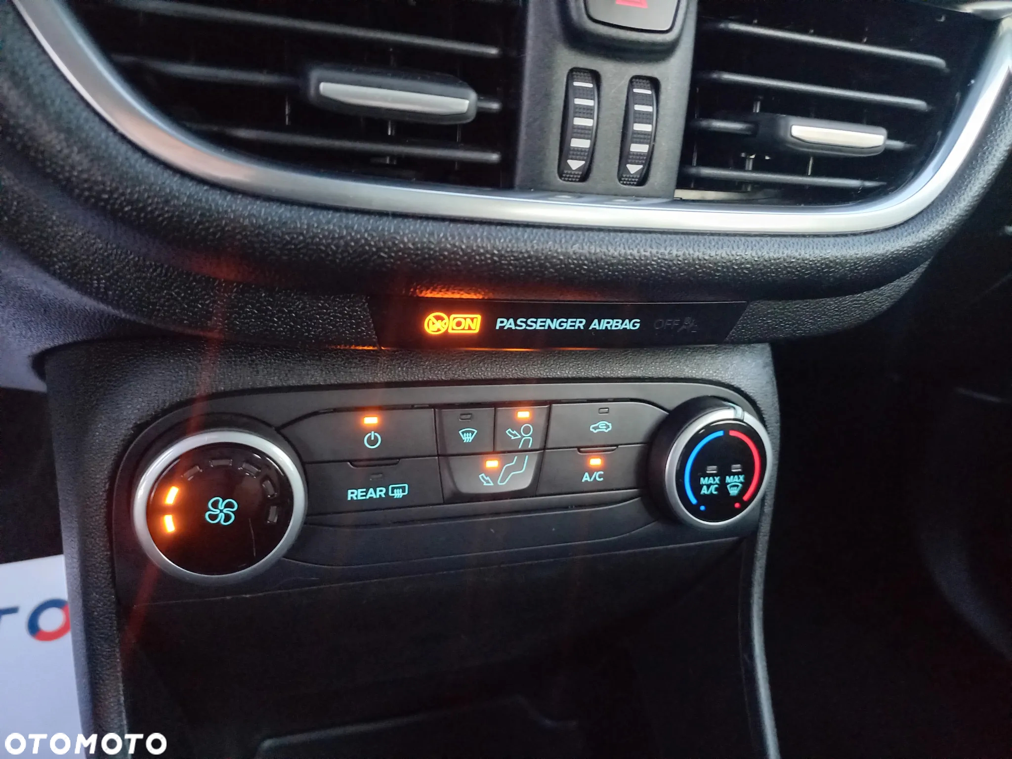 Ford Fiesta - 22