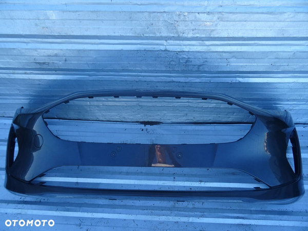 Ford Fiesta MK8 Zderzak przód przedni ORYGINAŁ