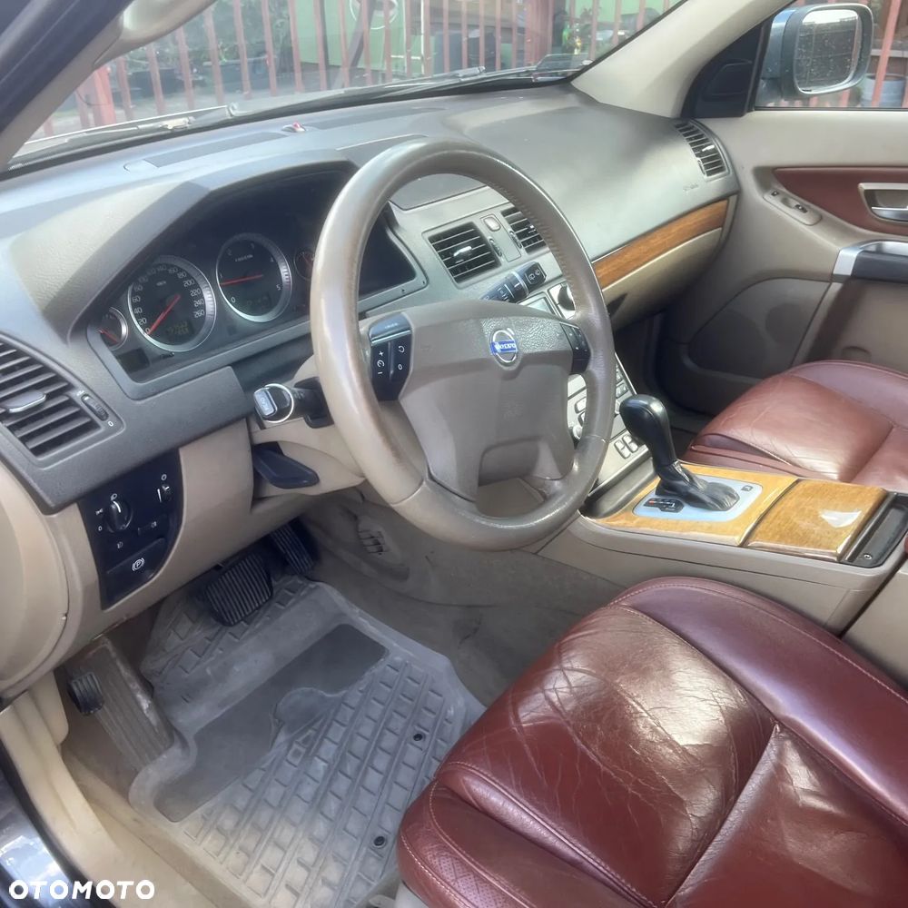 Volvo XC 90 D5 AWD Executive - 23