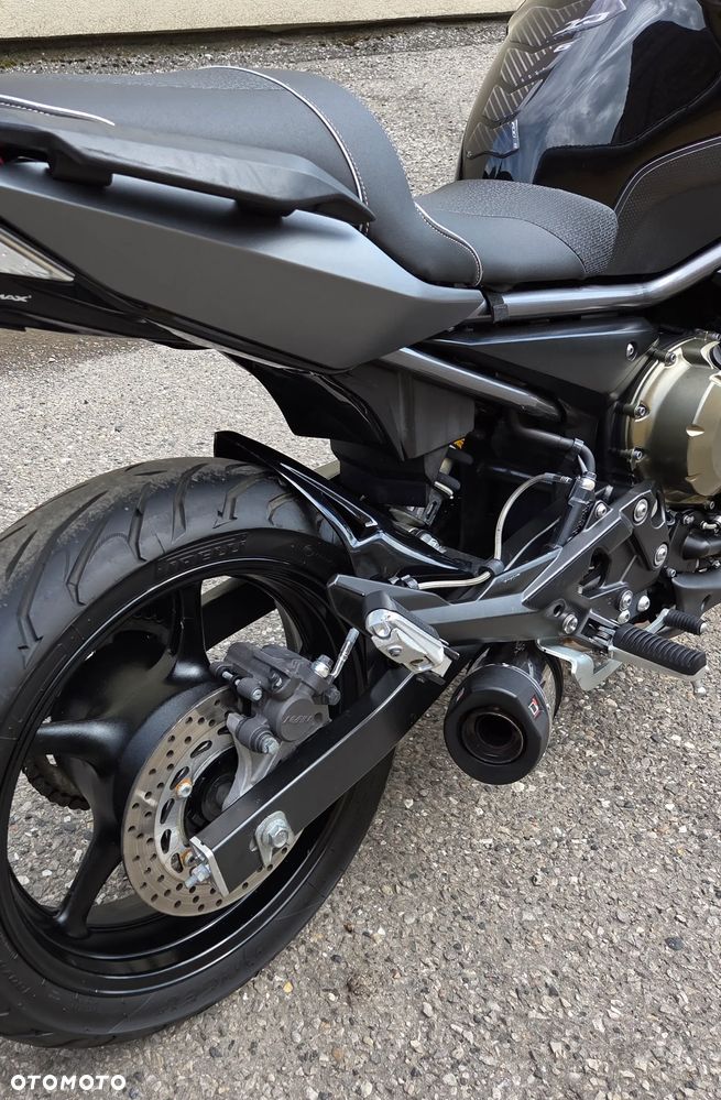 Yamaha XJ - 7