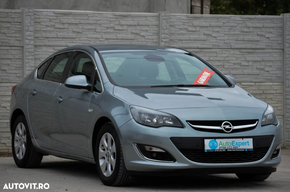 Opel Astra 1.7 CDTI DPF ecoFLEX Start/Stop Innovation - 13