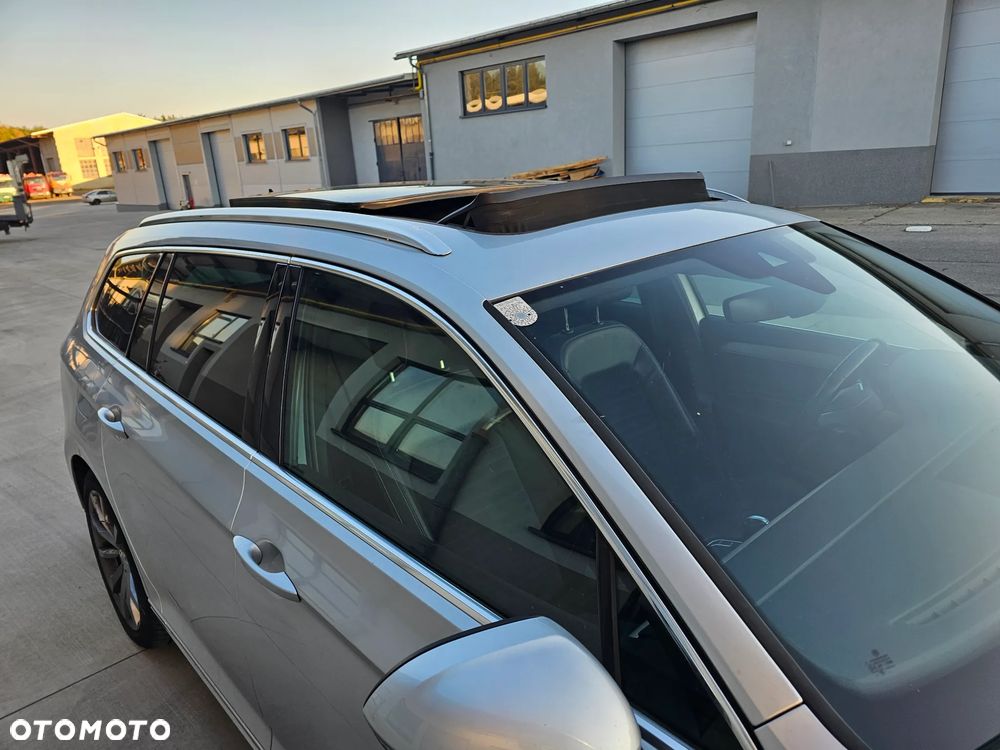 Volkswagen Passat 2.0 TDI SCR DSG Elegance - 10