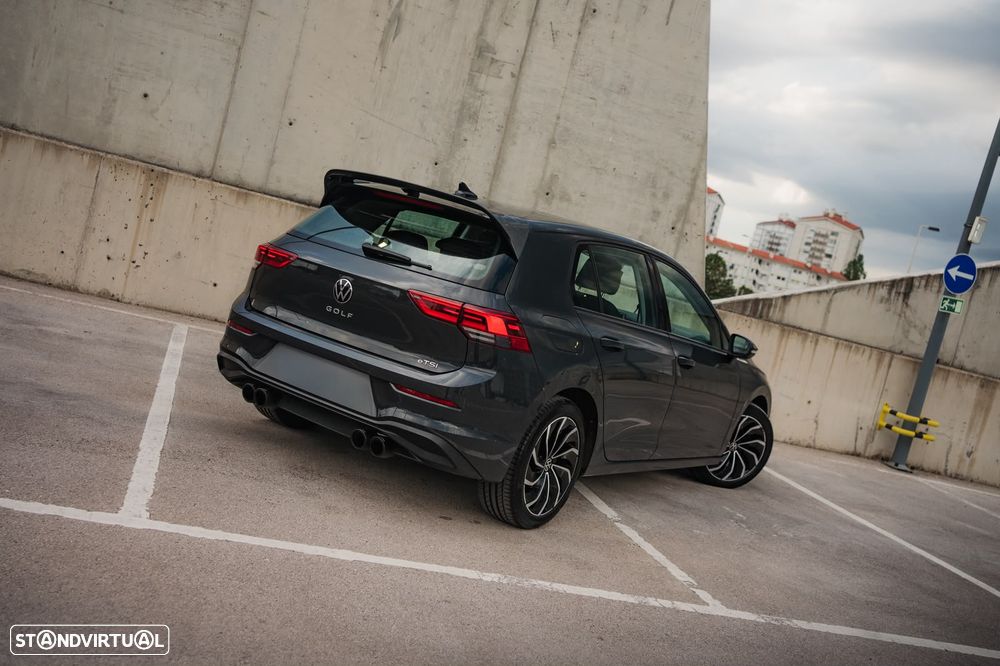 VW Golf 1.5 eTSI Style DSG - 8