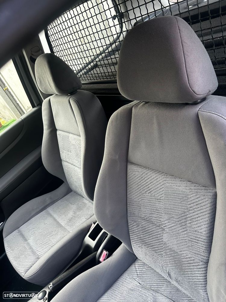 Peugeot 307 1.4 HDi XS - 6