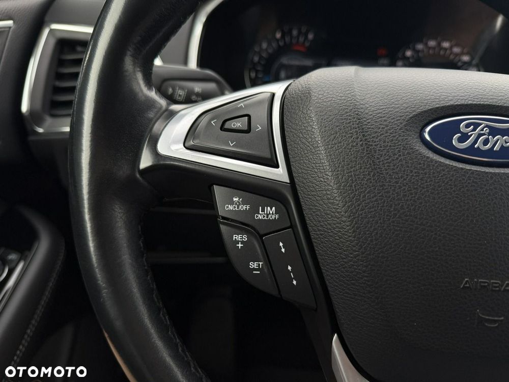 Ford S-Max 2.0 EcoBlue Titanium - 17