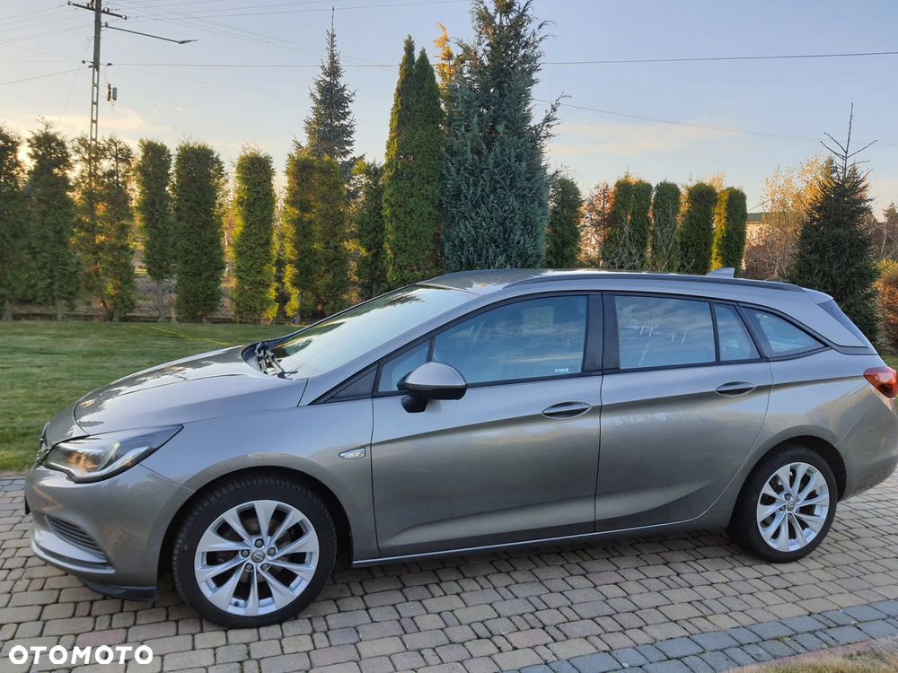 Opel Astra IV 1.6 CDTI Sport - 10