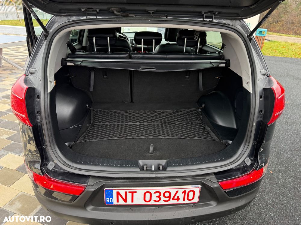 Kia Sportage 1.7 CRDI 2WD Attract - 21