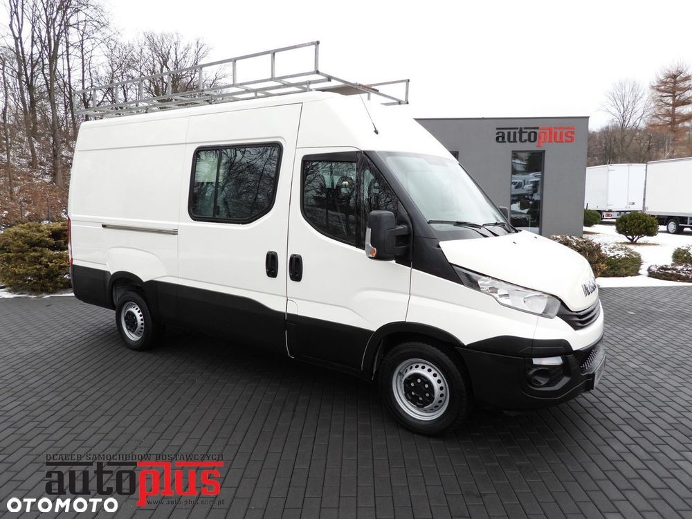 Iveco DAILY 35S14 FURGON BRYGADÓWKA 7 MIEJSC TEMPOMAT  140KM