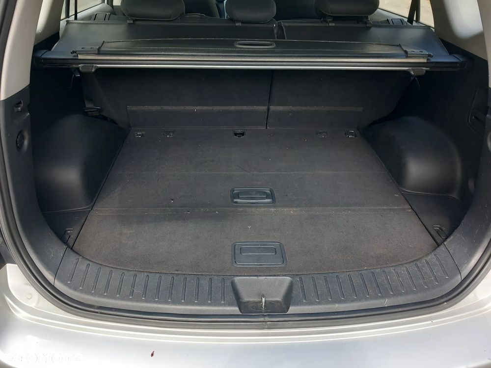Kia Carens 2.0 CRDi EXpedition - 10