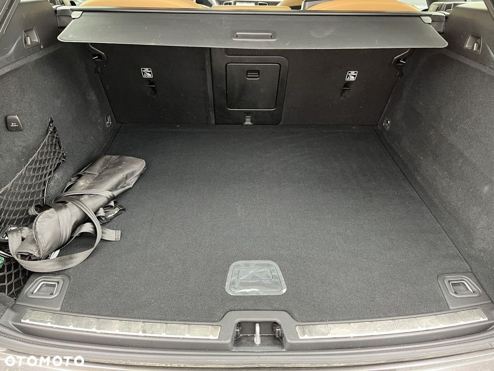 Volvo XC 60 - 19