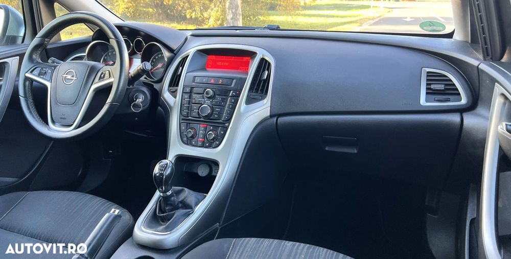 Opel Astra 1.4 Turbo Active - 10