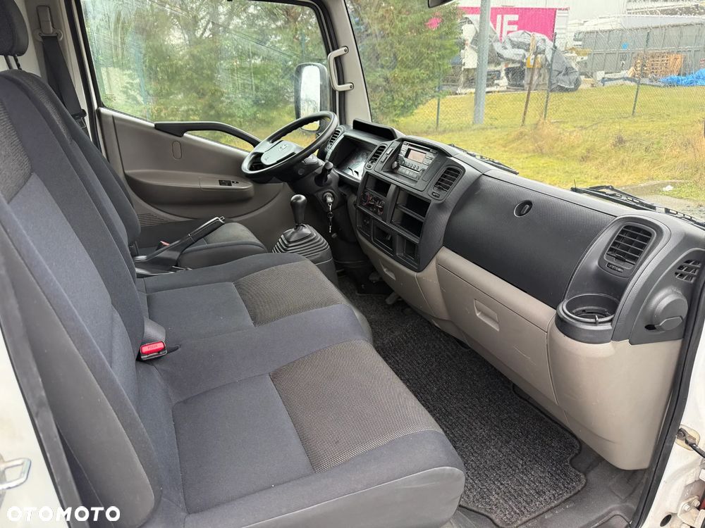 Nissan NT 400  Cabstar - 10