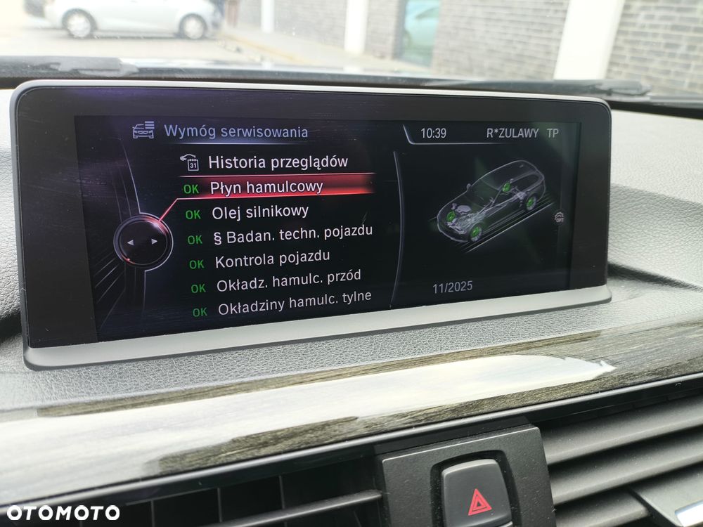 BMW Seria 3 330d Luxury Line EU6 - 40