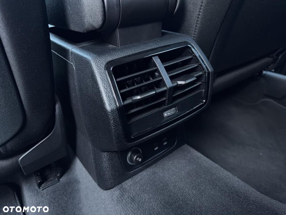 Audi Q3 - 12