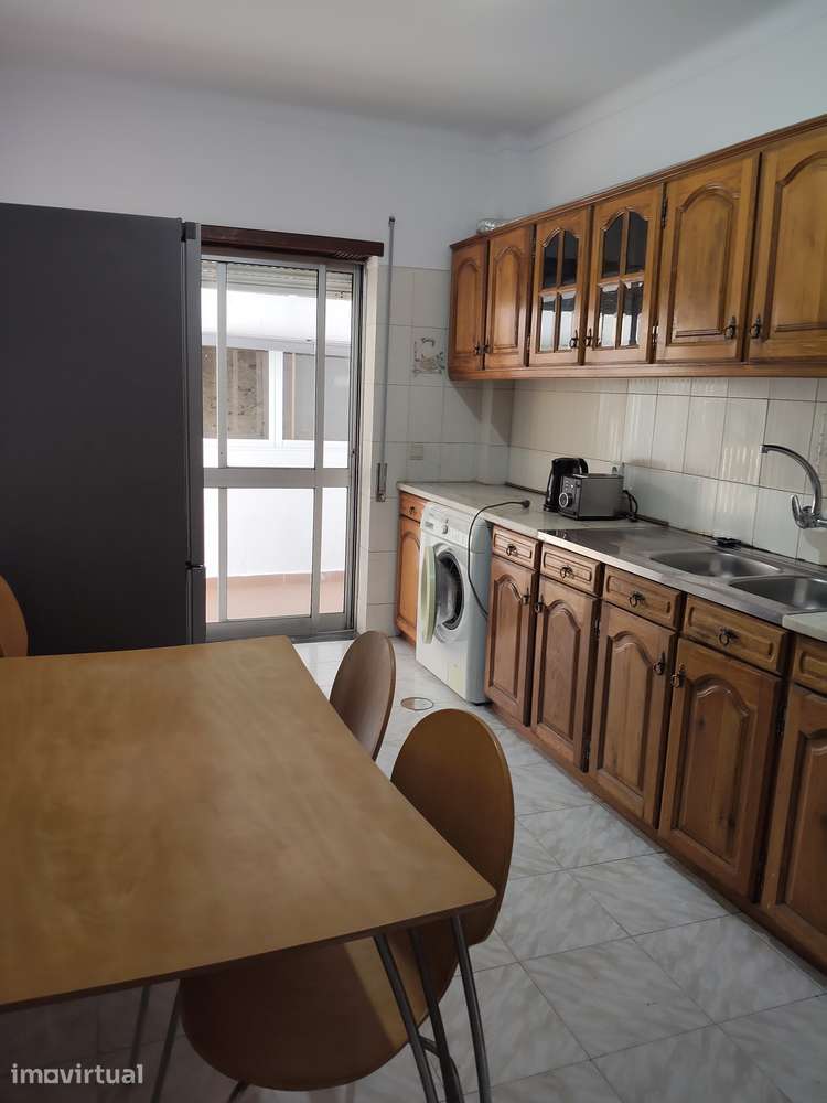 Apartamento T3 mobilado na Estrada de Coselhas, em Coimbra - Grande imagem: 4/14