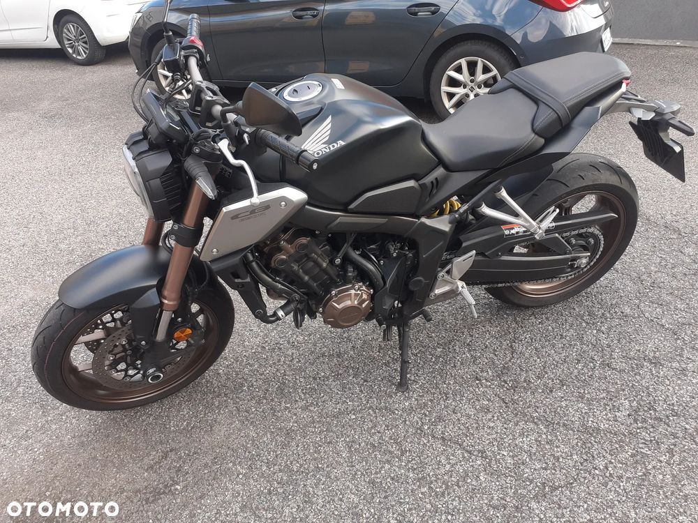 Honda CB - 4