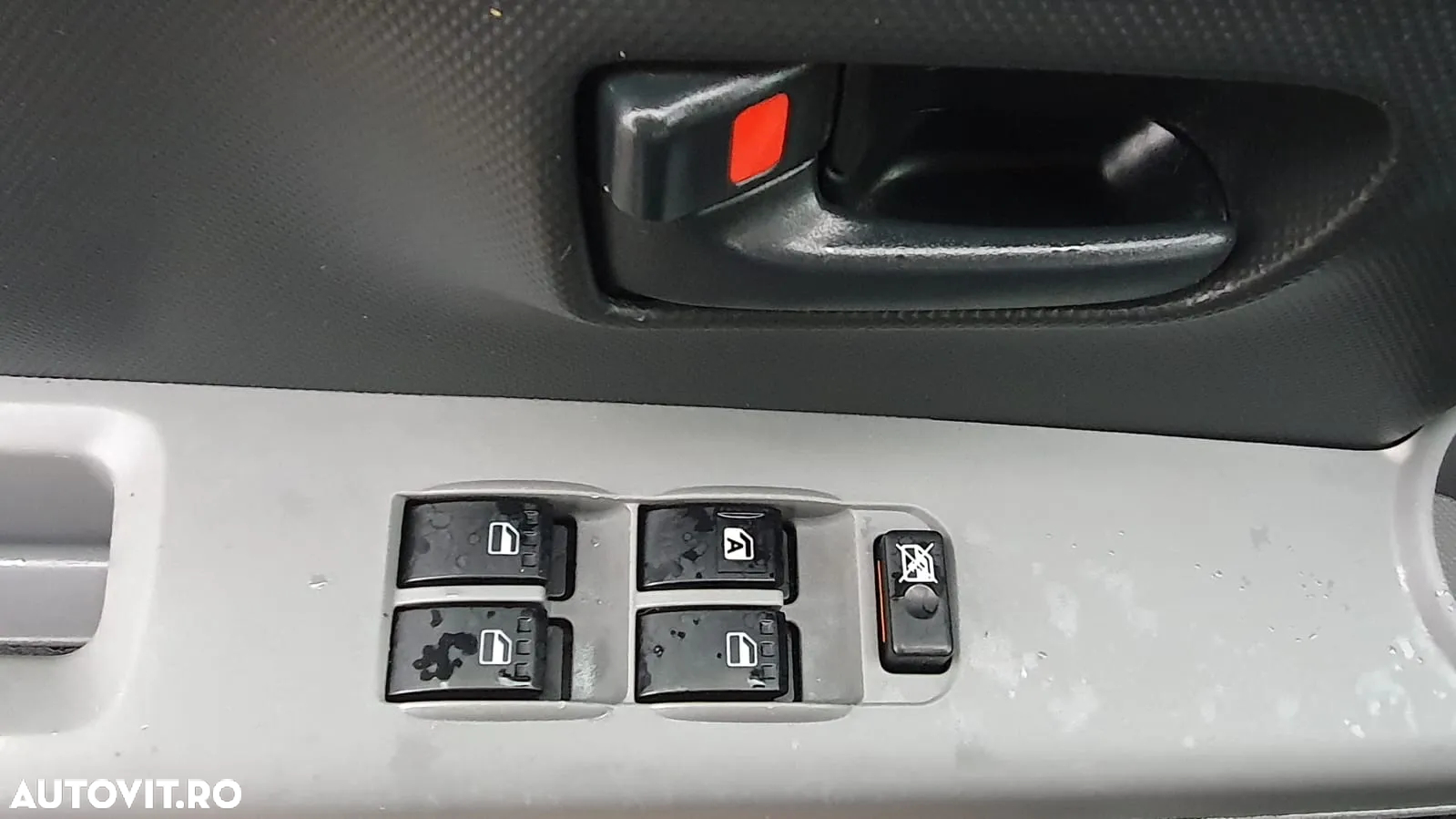 Daihatsu Sirion 1.0 - 15