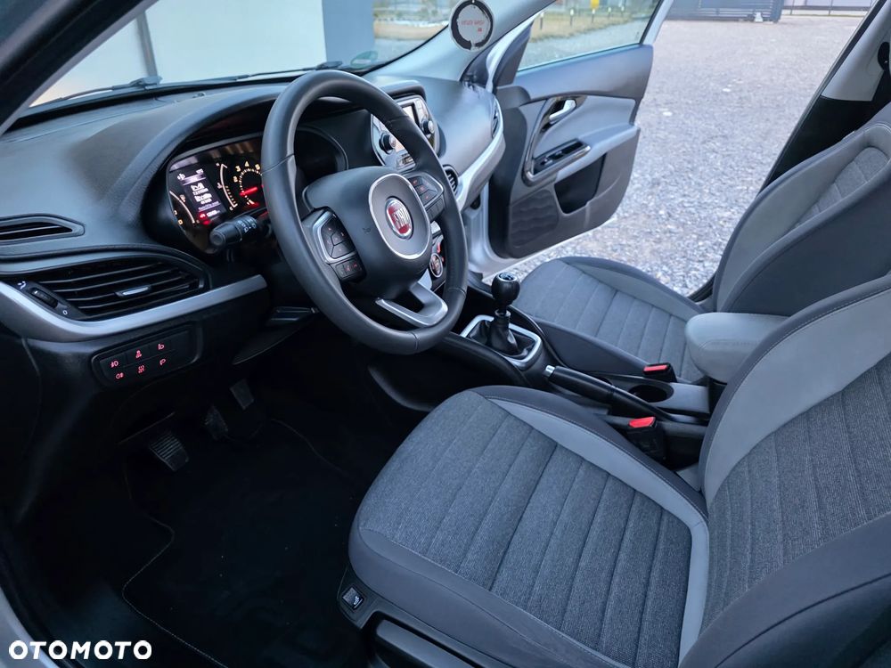 Fiat Tipo 1.4 16v Lounge - 34