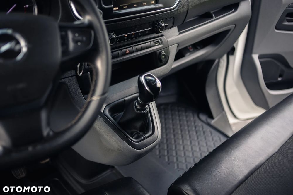 Opel VIVARO - 13