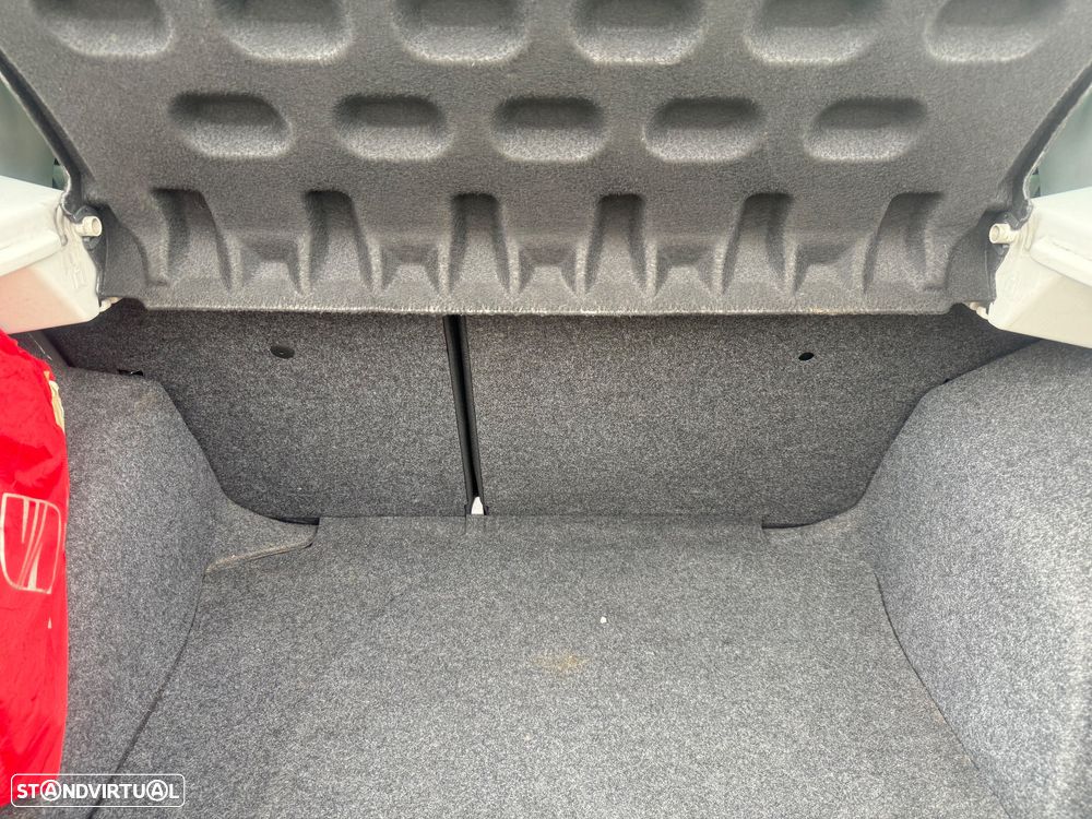 SEAT Ibiza 1.6 TDI 25 Anos DPF - 11