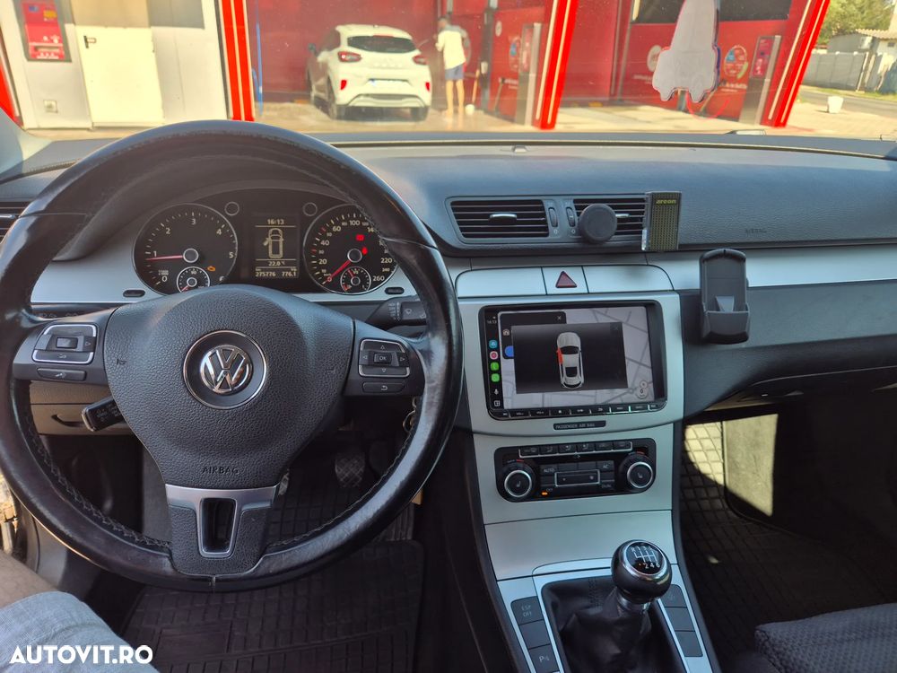 Volkswagen Passat 2.0 TDI DPF Comfortline - 9